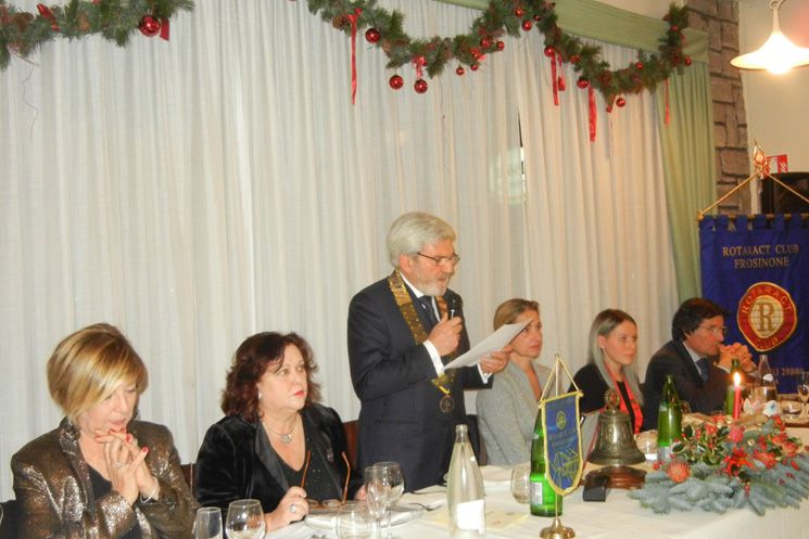 Un Natale di solidarietà per il Rotary Club Frosinone